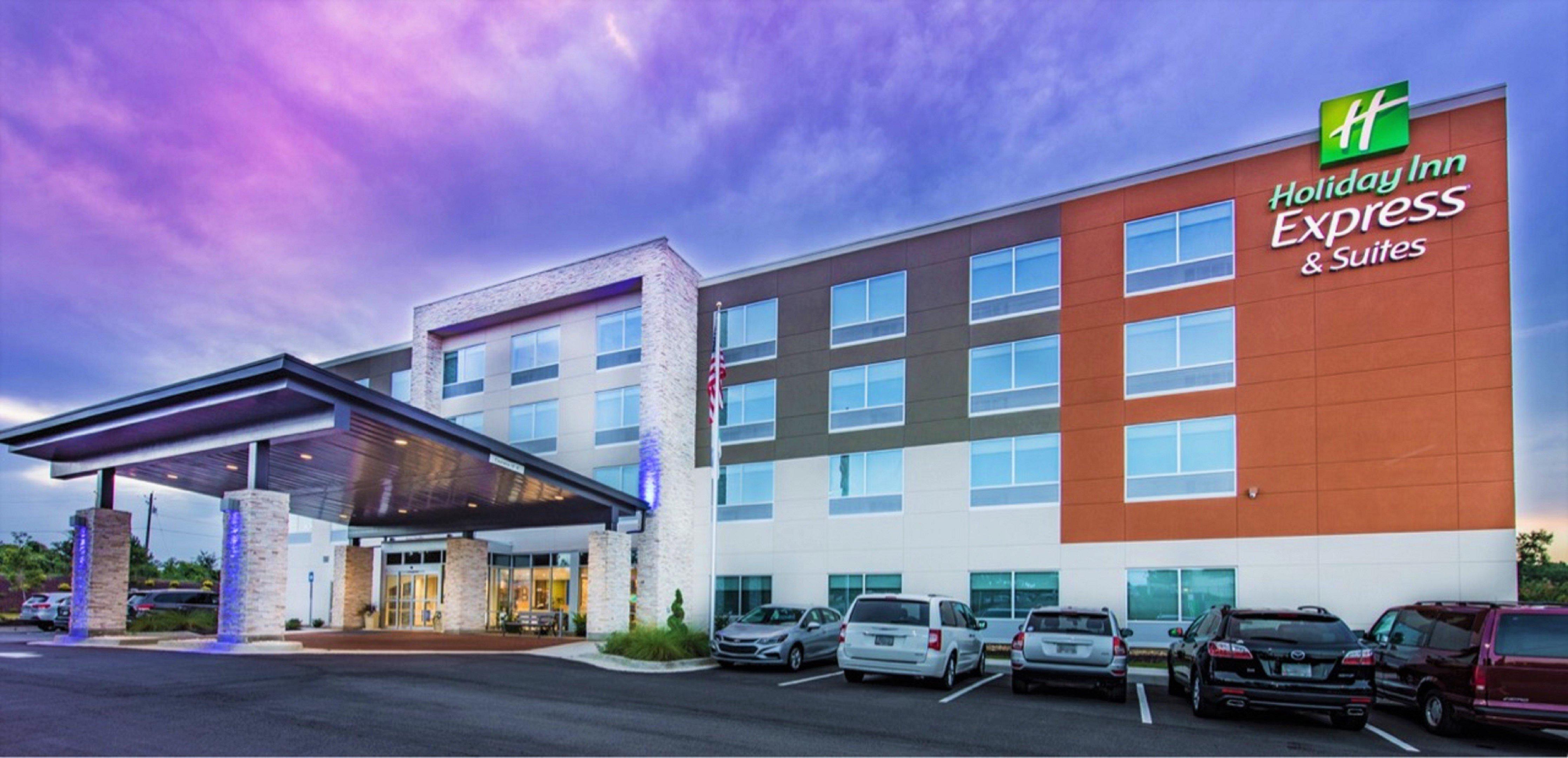 Holiday Inn Express & Suites - Milledgeville, An Ihg Hotel Kültér fotó